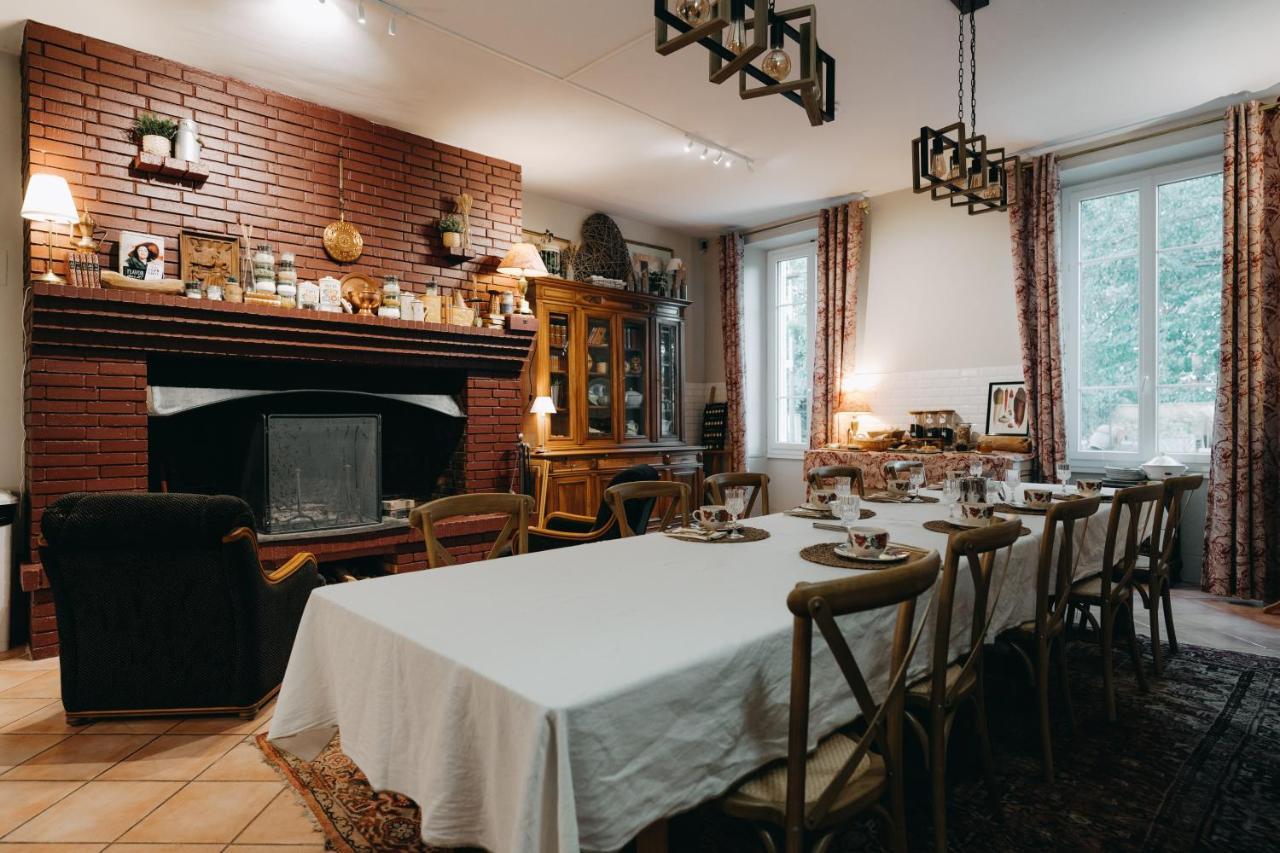 B&B Le Domaine Des Marcoujans Saint-Elix-le-Chateau Buitenkant foto